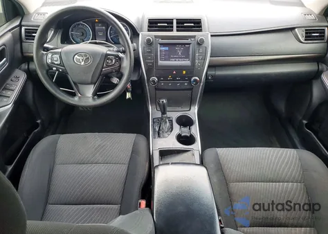 2001 Toyota Camry Le z USA, uszkodzony, nr VIN 4T1BF1FK6HU364994